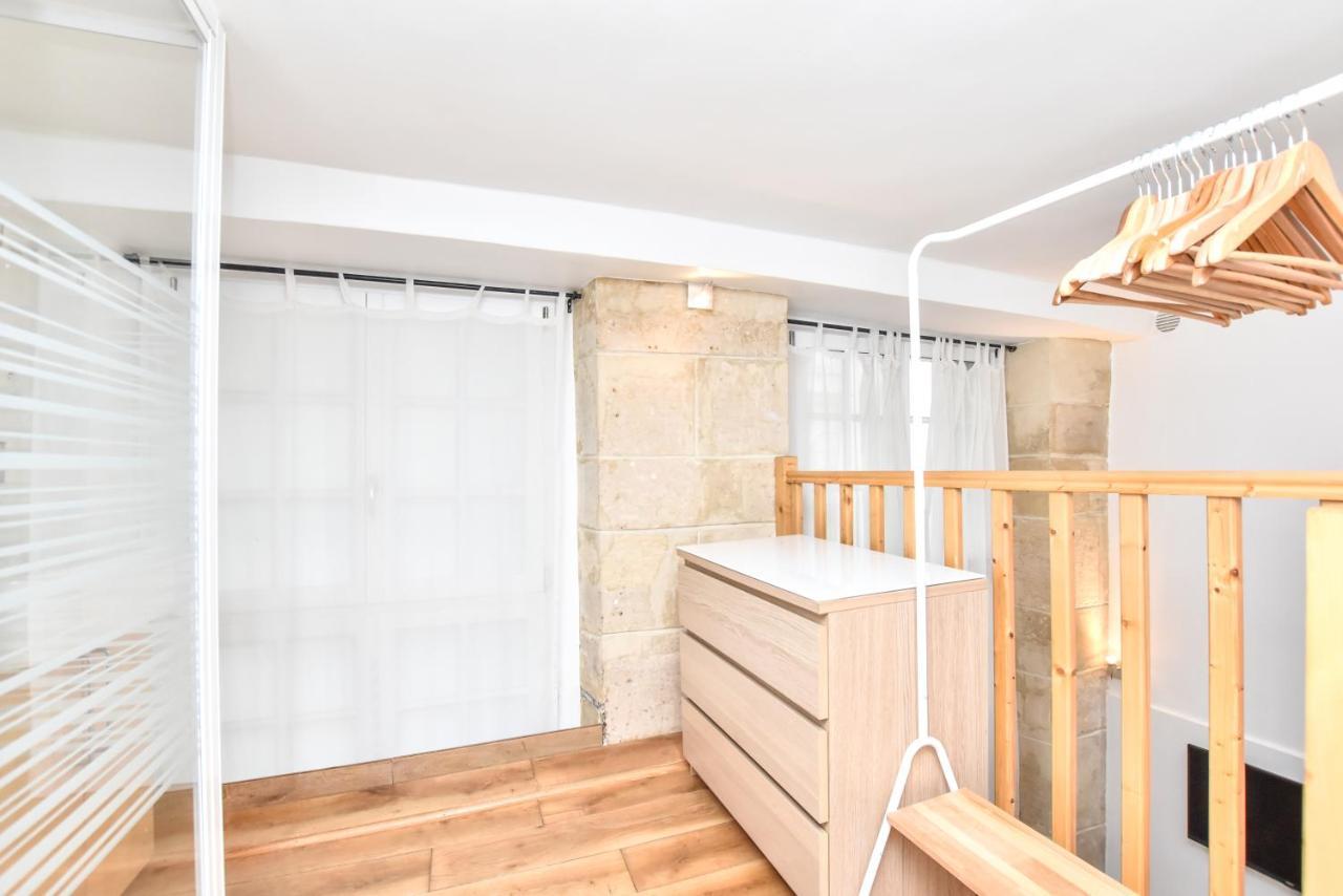 Splendid Duplex - 1Br-2P - Notre Dame-Ile St-Louis Apartment ปารีส ภายนอก รูปภาพ